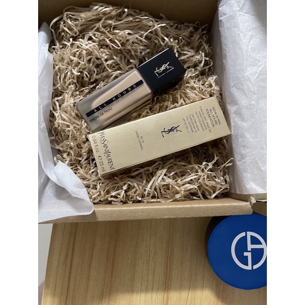 รองพื้น YSL All Hours Foundation