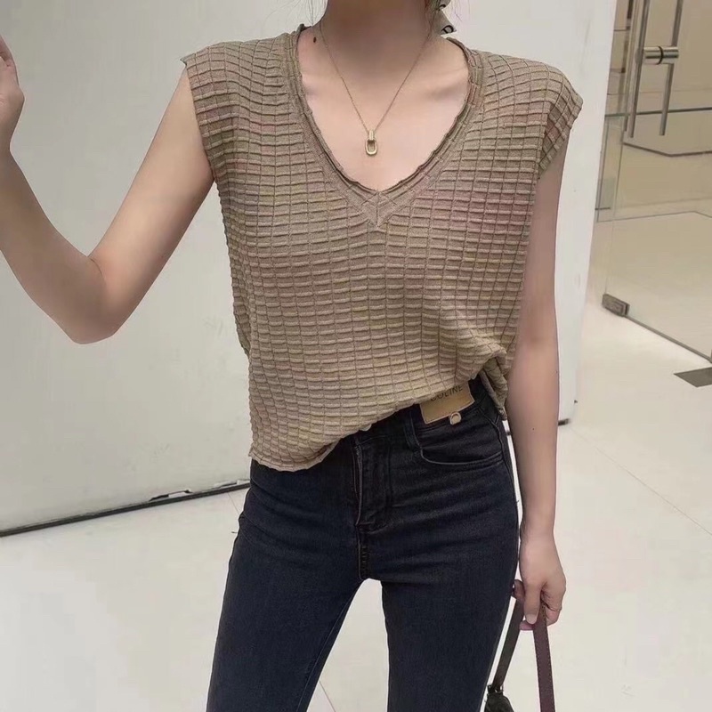 Lady_Sakura 2210/BA.JD#เสื้อใหมพรมคอวิเเต่งร่องเล็ก#เสื้อแฟชั่นเกาหลี