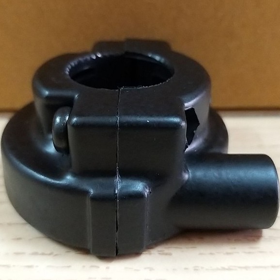 ปะกับเร่ง พร้อมน๊อต รุ่น WAVE รุ่นเก่า ไปจนถึง ปี 2001-2004, TENA, SONIC # HMA Brand # 3400-042-ZBL