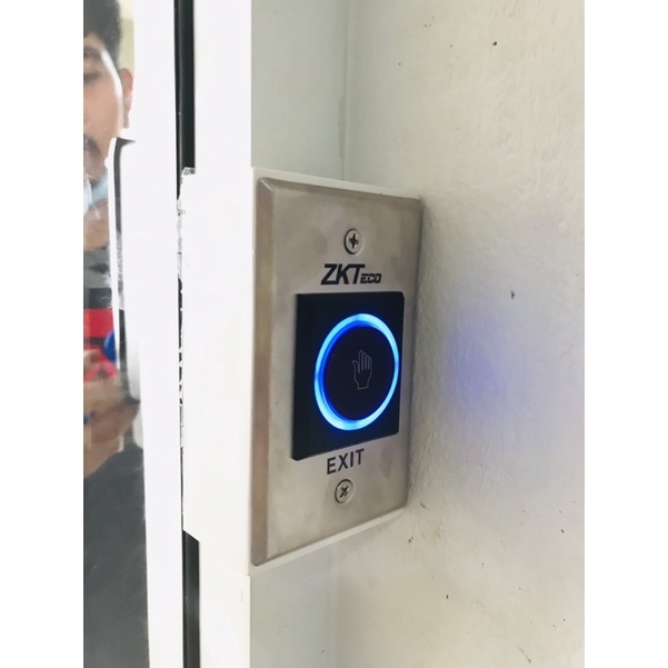 Exit switch สวิตช์ลดการสัมผัสno touchใช้งานร่วมกับaccess controlมอเตอร์ประตูรั้ว ประตูม้วน