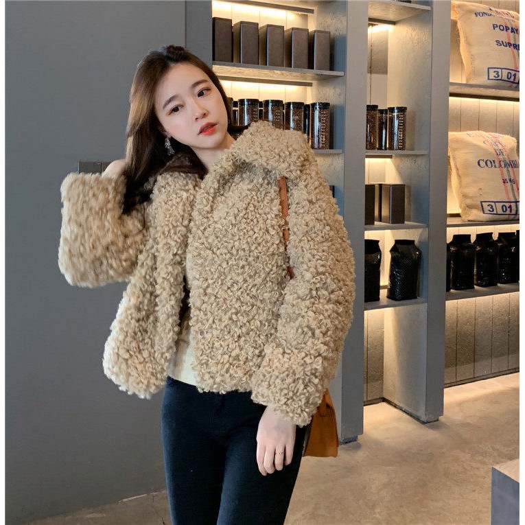 เสื้อกันหนาวแต่งขน 27DEC20