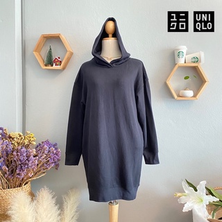 🇯🇵 Uniqlo เดรสสั้นสเวตเตอร์ มือสอง แบรนด์ญี่ปุ่นแท้💯% Size S  (อก 42”) สีดำ 🖤 มีฮู้ด 💢มีตำหนิ!ไม่มีเชือกฮู้ด (Lot 10)