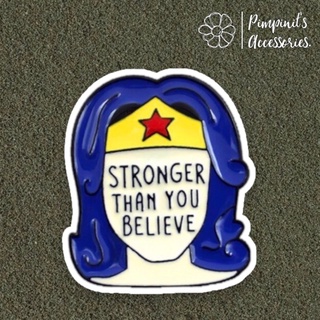 🇹🇭 พร้อมส่ง : 👩🏻 เข็มกลัดลายวันเดอร์วูแมน | “STRONGER THAN YOU BELIEVE” Wonder Women Enamel Brooch Pin.