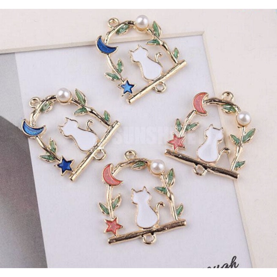 จี้โลหะรูปแมว จี้ห้อยคอแฟชั่น ราคาต่อหนึ่งชิ้น พร้อมส่ง จากเชียงใหม่