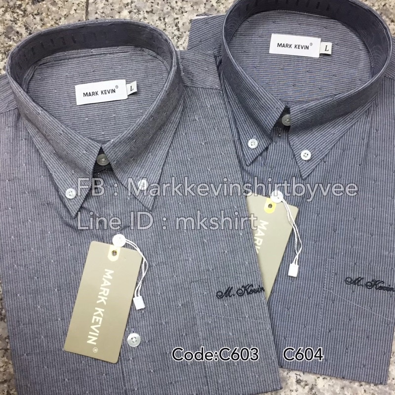 เสื้อเชิ้ตผ้า oxford สีเทา มีกระดุมปกด้านใน มีทั้งแขนสั้นและแขนยาวนะคะ