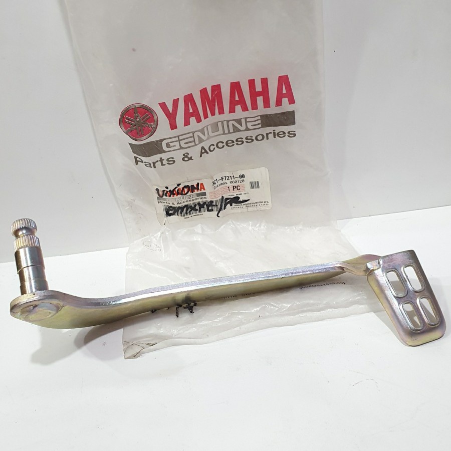 Yamaha Vixion OLD แป้นเบรก 3C1-F7211-00