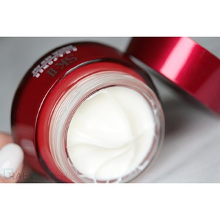 กระปุก 2.5 กรัม หมดอายุ 09 / 2025 ขายของแท้ 100 % ครีมบำรุงผิวหน้า SK-II Skin Power Radical New Age Cream ครีมบำรุง ใหม่