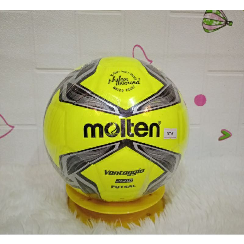 Molten Vontagio Futsal Ball Import Thailand Molten Vontagio Football ลูกบอลฟุตซอลนําเข้า