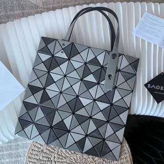 BaoBao Issey Miyake กระเป๋าแบรนด์