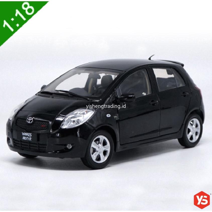 1:18 Scale Diecast Toyota Yaris ผ่อนได้ ❤ โมเดลรถเหล็ก