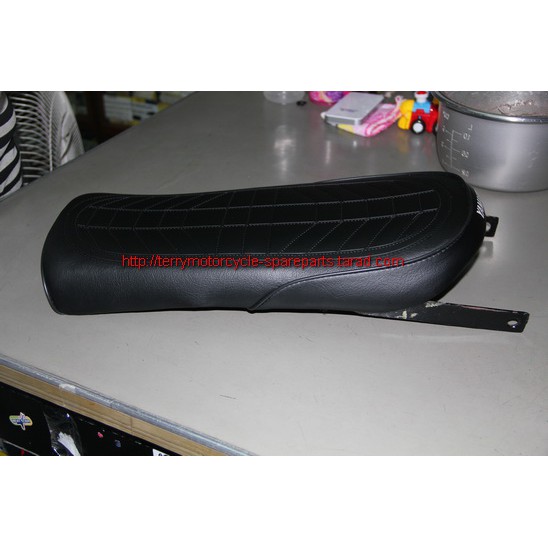 เบาะมอเตอร์ไซค์ RXS Yamaha RX115 เบาะกระดาน เบาะแต่ง สินค้าใหม่ ผลิตประเทศไทย Firstmotorshop