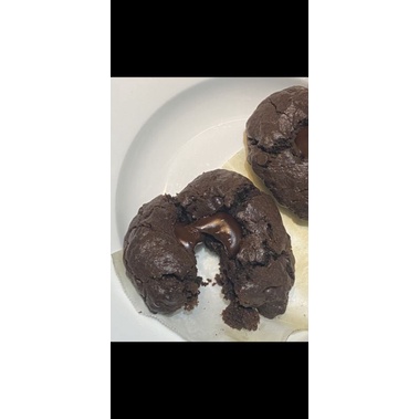 Chocolate Dirty Cookies คุกกี้เดอร์ตี้ชอคโกแลต order ละ 5   ชิ้นนะคะ