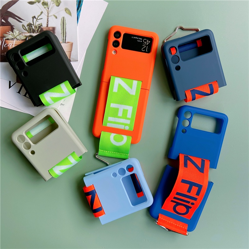 สายรัดข้อมือแหวนสําหรับ Samsung Z Flip 6 5 Flip 4 3 Flip6 ฝาครอบ Anti-knock เกาหลีแฟชั่นหรูหราผู้ถือหัวเข็มขัด Hard PC Matte สําหรับ Flip5 เคสโทรศัพท์