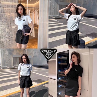 🌟STF_SHOP🌟เสื้อยืด คอกลม แขนสั้น งานคอป้าย มีสองสี ขาว ดำ Freesize-อก 42-44 ยาว 28”