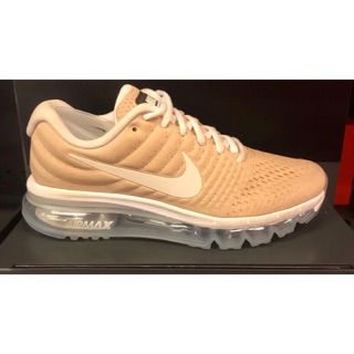 Nike air max size มี 37, 38 เบอร์ละ1 คู่ รุ่นนี้ใส่สบายคะ เบา พื้นรองรับแรงกระแทกดีเยี่ยม