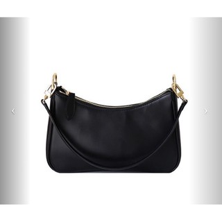 Freddy bag กระเป๋าสะพายข้างสุดเริส