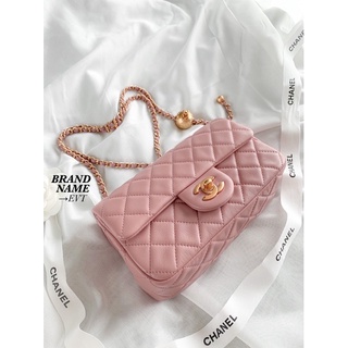 New chanel mini 8  สีชมพูเบจ สวยมากค่า  with adjustable