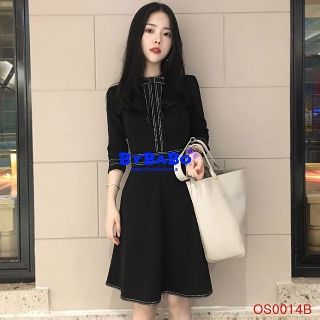 ชุดเดรสสีดำประดับโบว์