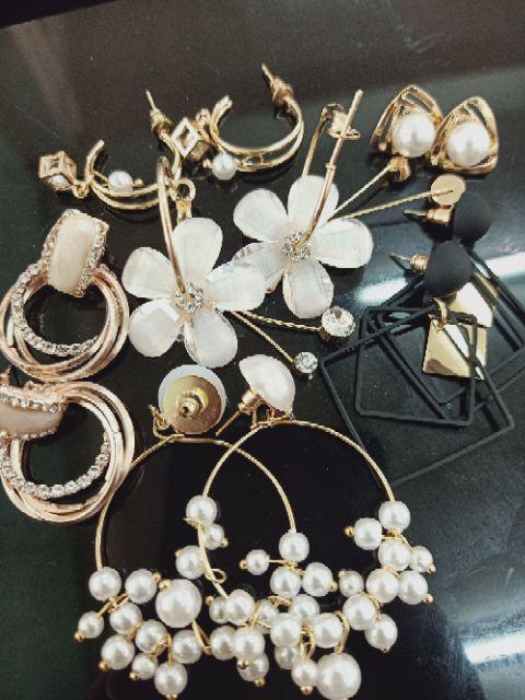 COD Elegant White Flower Petals Round Tassel Drop Pendant
