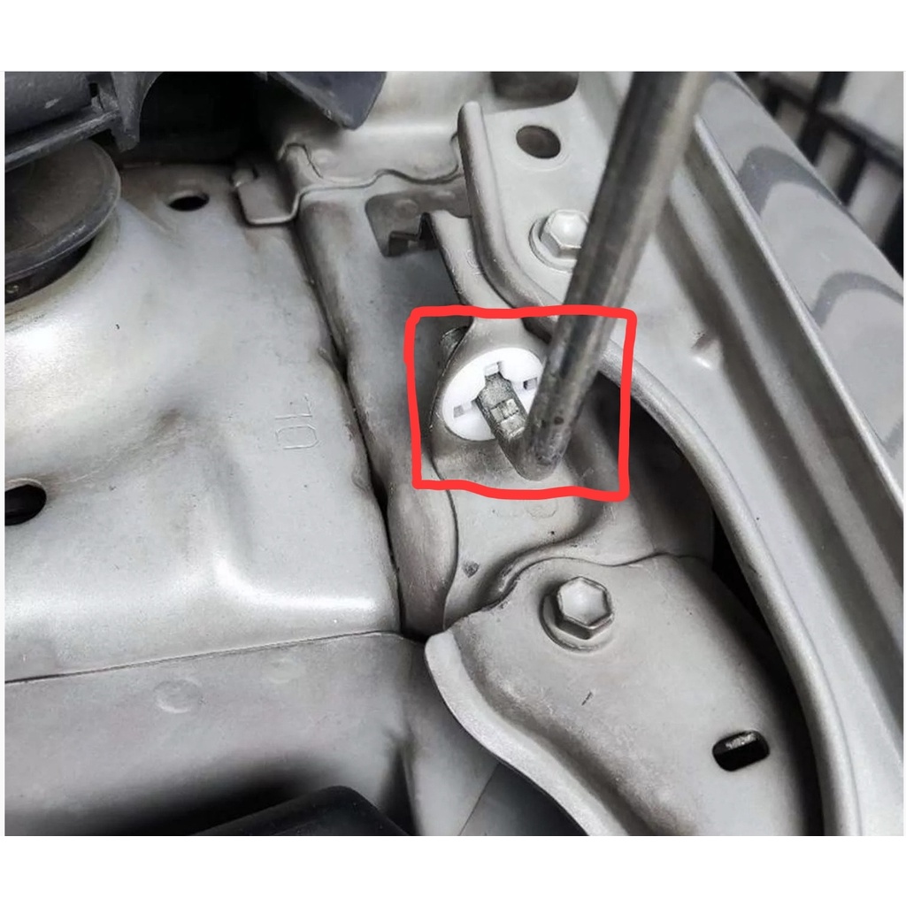 ** ของแท้ ** กิ๊ฟยึดเหล็กค้ำฝากระโปรง  TOYOTA VIOS 2007 - 2012 , ALTIS 2008-2017