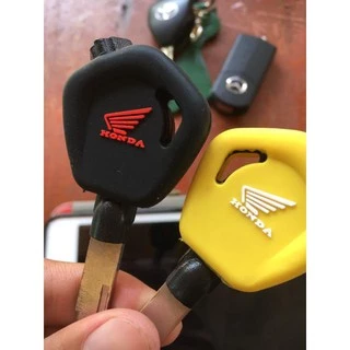 Wave125i ซิลิโคนกุญแจ Wave125i /Wave110i /Scoopy-iตัวเก่า /zoommer-x/superclub ⚠️ดูกุญแจ ที่ใส่ได้ภาพถัดไปน๊า⚠️