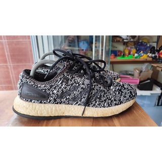 Adidas pure boost size 42 265cm นองเท้าของแท้มือสอง สวยๆ พื้นเต็มๆ สะอาดๆ ครับจัดไปในราคา 680.-