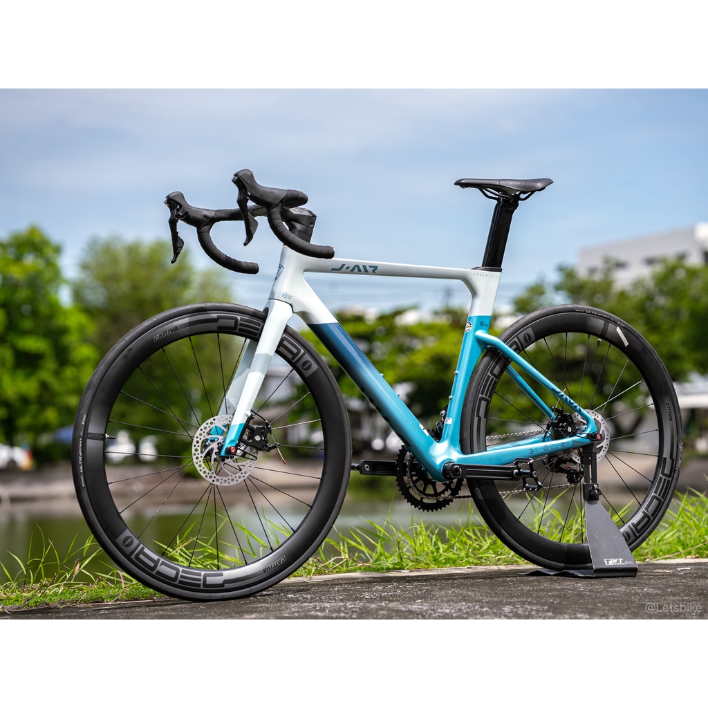 จักรยานเสือหมอบ Java Fuoco 5 disc full carbon ล้อ carbon