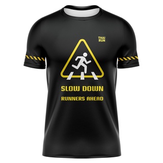 [โค้ด DSCU4M ลด60] Thairun (ไทยรัน) เสื้อกีฬา เสื้อ Slow down (เครื่องหมายวิ่ง)