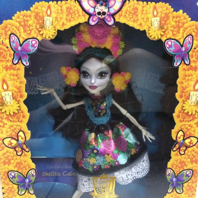 monster high skelita calaveras มอนเตอร์ไฮน์  / barbie บาร์บี้