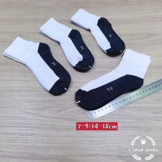 ถุงเท้านักเรียน เนื้อผ้าจึงใส่สบาย คู่ 9บาท