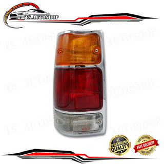 ไฟท้าย ข้าง ซ้าย Lh เบ้าชุป โครเมี่ยม 12V พร้อมหลอดไฟ ขั้วไฟ Isuzu,Holden TF TFR Rodeo Pickup มังกรทอง