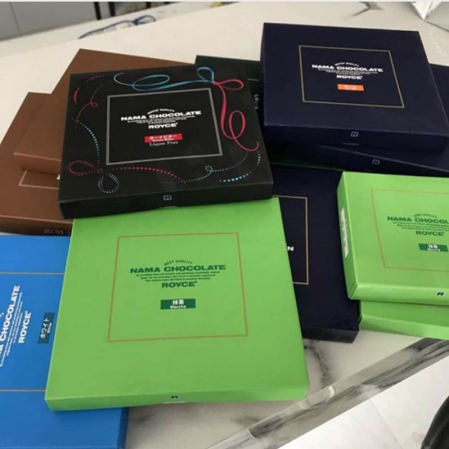 Royce nama chocolate พร้อมส่งนะคะ