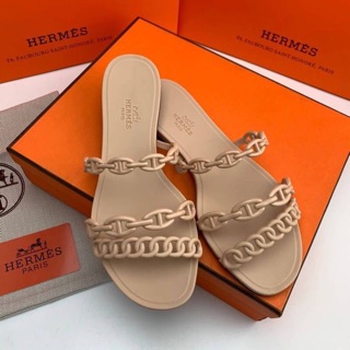 Hermès Sandals รองเท้าแตะแบร