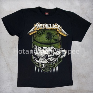 เสื้อวงสีดำ Metallica TDM 1847 Hotandrock