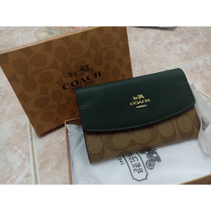 กระเป๋าสตางค์COACH ผู้หญิง