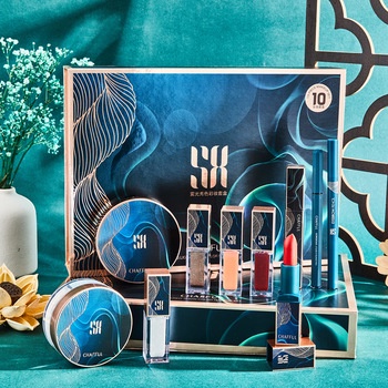 ของขวัญปีใหม่✨คอนซีลเลอร์5ชิ้นแป้งควบคุมความมันแป้งผสมรองพื้นลิปสติกดินสอเขียนคิ้วชุดแต่งหน้า/Starry