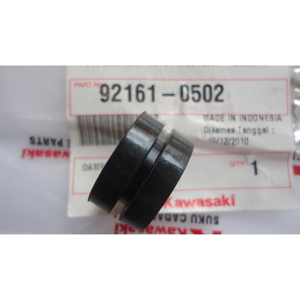 ยางตัวถังหลังด้านใน Kawasaki Ninja 150 R/SS 9216101-0502