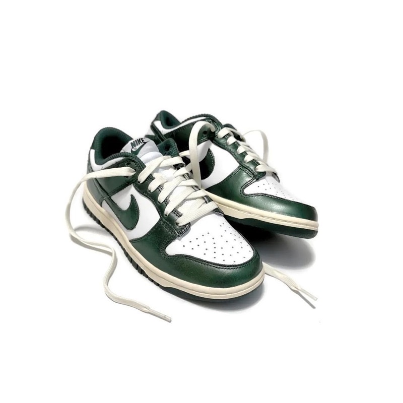 vintage dunk low green