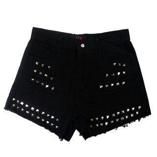 R.A.D.Jeans  Black Pin กางเกงขาสั้นแต่งหมุดสีดำ  2BT2003002 กางเกงขาสั้นแต่งหมุดสีดำ