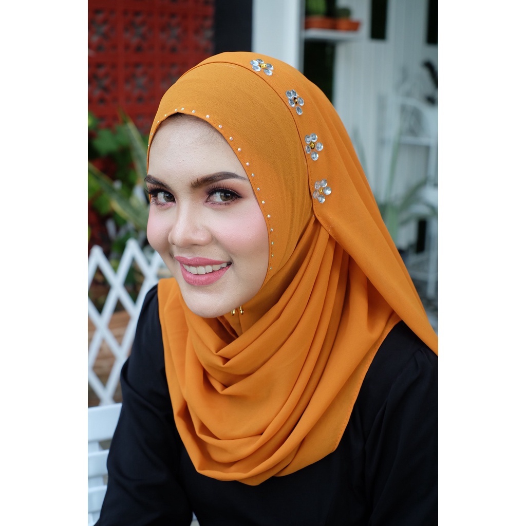 ฮิญาบสวมสำเร็จครั่งเดียว สวยปัง รุ่นสีลาวดี