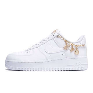 nike air force  มีชาร์ม สุดคิ้ว