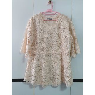 2nd เสื้อผู้ใหญ่ ลายลูกไม้สีครีมสวย [42]