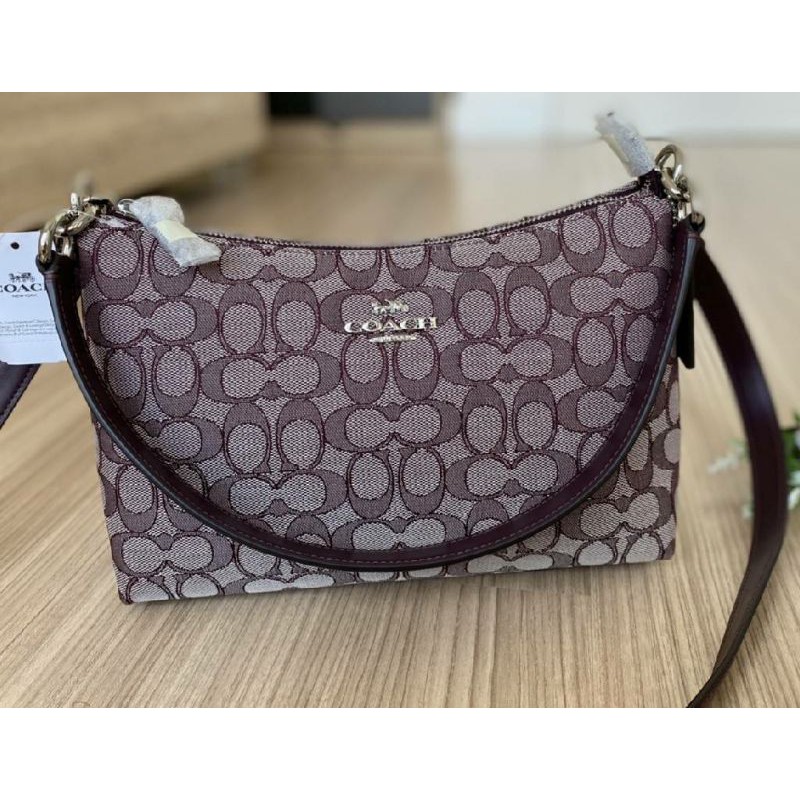 Coach Lewis แท้ ถูกที่สุด พร้อมโปรโมชั่น พ.ค. 2025 | BigGoเช็คราคาง่ายๆ