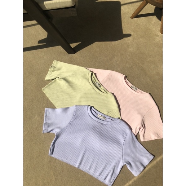 Crop Top เสื้อครอป by sleepy murphy