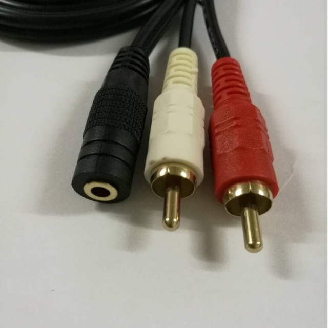 สายลำโพง 1 ออก 2 RCA Cable ยาว 1.8 เมตร สายสัญญาณเสียง 3.5mmตัวเมีย To RCA (433A)