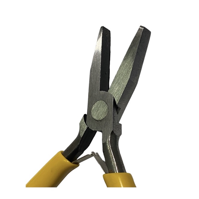 คีมปากแบน ตราแรด แท้ 100% 4.5 นิ้วคีมหนีบห่วงพระ แบบไม่มีฟัน มีสปริงตรงกลาง - รูปที่ 3