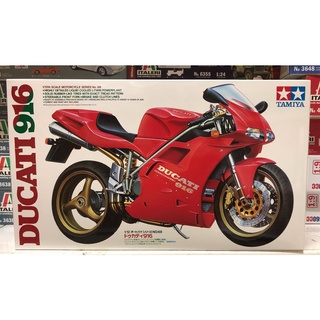 Tamiya TA14068 DUCATI 916 1/12