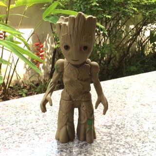 โมเดล Groot  Avengers สูง 10นิ้ว