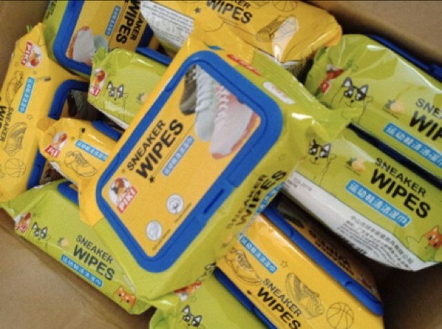 ผ้าเช็ดรองเท้า sneaker wipes สะอาดง่ายๆไม่ต้องใช้นำ้ยา
