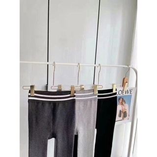 Basic Leggings เล็กกิ้ง เนื้อหนา ใส่เป็นกางเกงได้เลย ขอบเอวสวย ปลายขาเหยียบได้ กระชับ ยืดได้เยอะมากๆ mtd